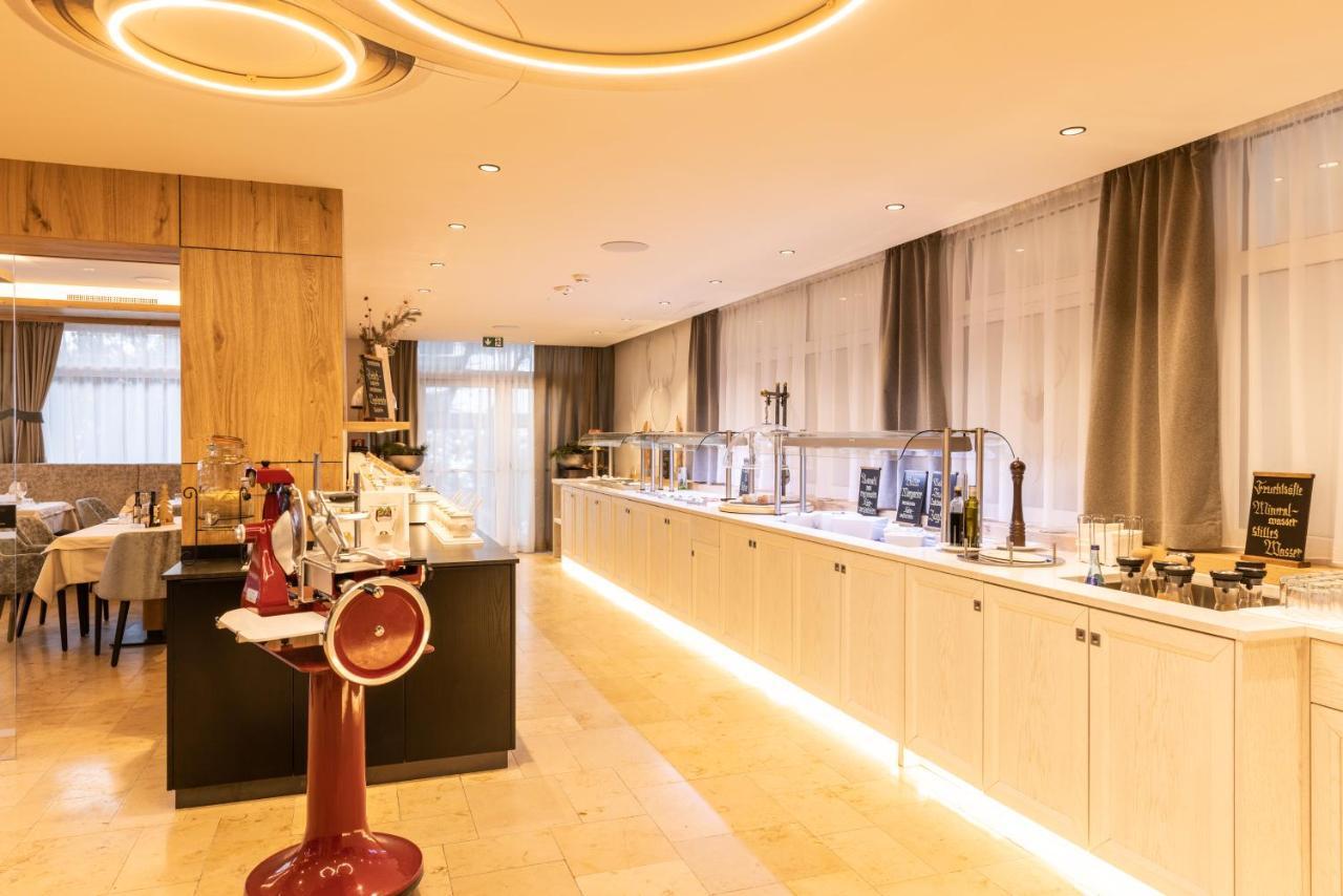Der Walzl Otel Lans Dış mekan fotoğraf