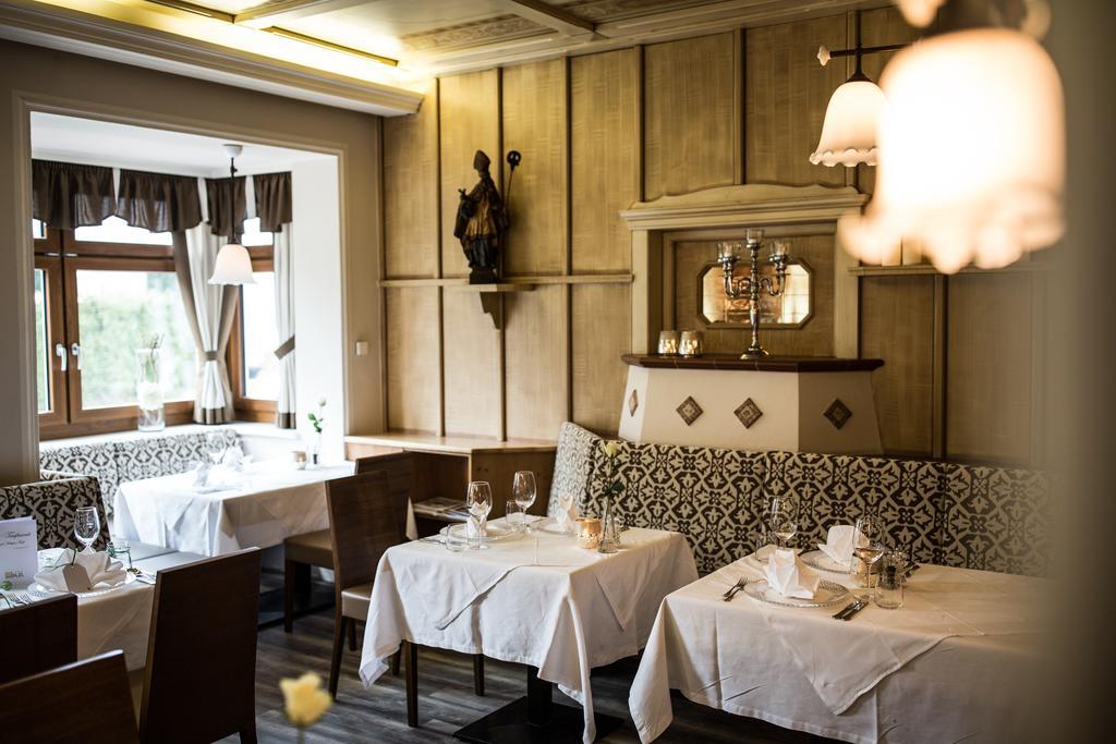 Der Walzl Otel Lans Dış mekan fotoğraf